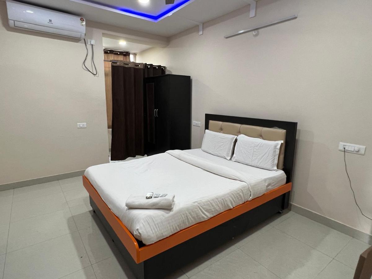 5 Star Grand Hotel Shamshabad Exterior photo